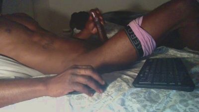 Ynghandsum webcam cam4 model stream image