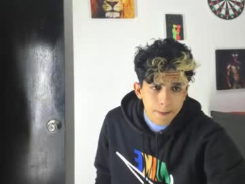 austin_wales webcam model stream image