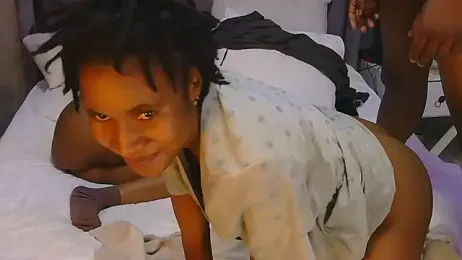 Petite_Queenxx webcam model stream image