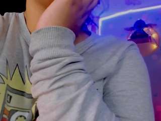 nicolle-cavill webcam model stream image