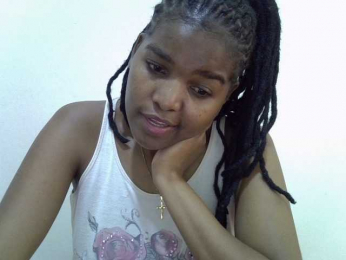 Prettydoll22 webcam bongacams model stream image