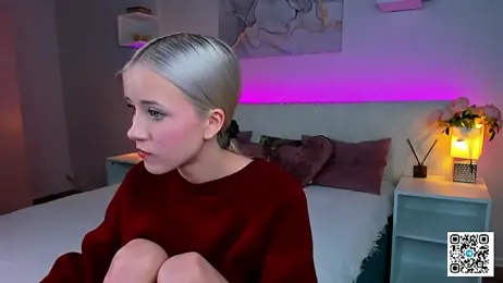 Anellyball webcam model stream image