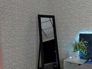 malika-raspberry webcam model stream image