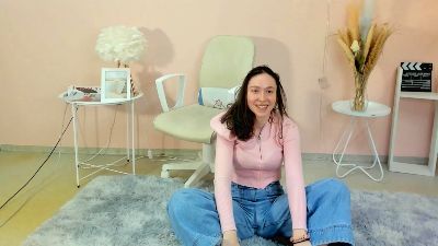 LoretaMantel webcam model stream image