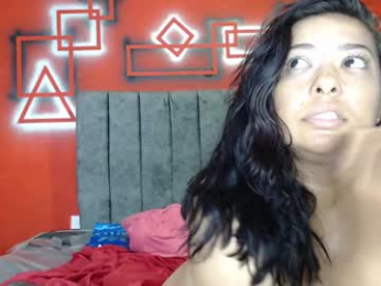 vivii_hard_love webcam model stream image