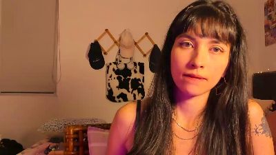 HolySweetMuse webcam model stream image