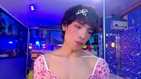 AlecciaNova webcam model stream image