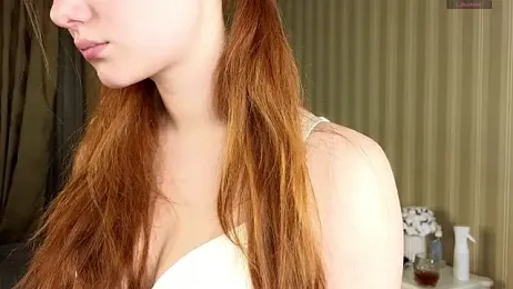 Juuulia_ webcam model stream image