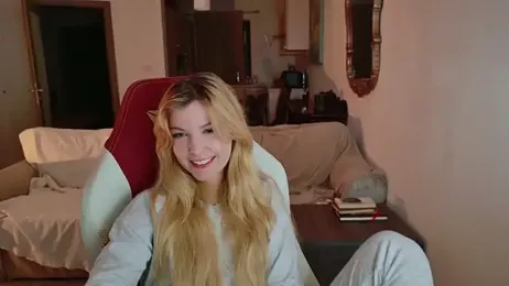 Cassycum webcam model stream image