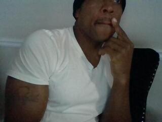 Compton Cali webcam model stream image