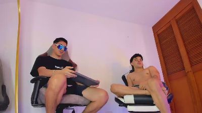 hot_boys4 webcam model stream image