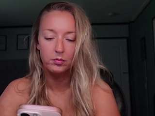 lucyallen4201 webcam model stream image