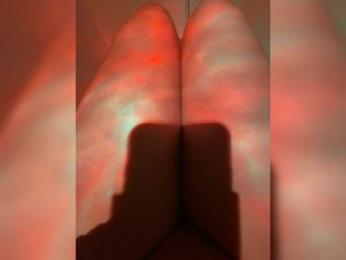 Argrt webcam model stream image