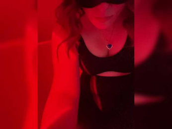 Maryliss webcam model stream image