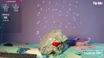 Dante_Bear webcam model stream image
