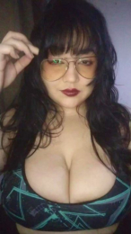 Bruxa_Oichi webcam model stream image