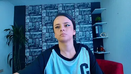 kassandra_james webcam model stream image