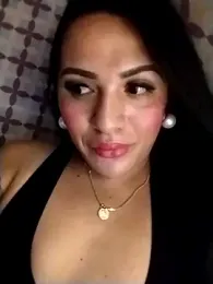 Yourbabyshane webcam model stream image