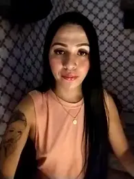 Yourbabyshane webcam model stream image