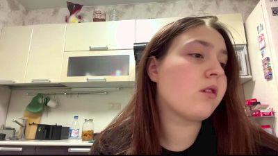 BellaHadid8 webcam model stream image