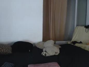 emmiily webcam model stream image