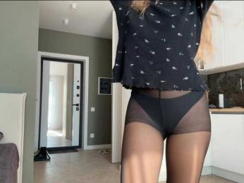 LuxTemptress webcam bongacams model stream image