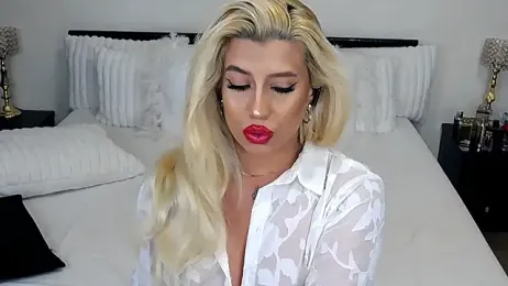 Giselle-R webcam model stream image