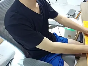 Kmin__ webcam model stream image