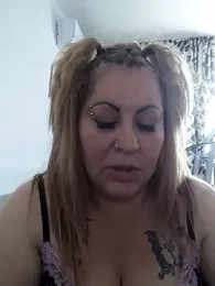 Valim7979 webcam model stream image