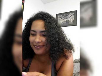 Yenesis webcam bongacams model stream image