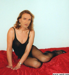 Beverlyberli webcam model stream image