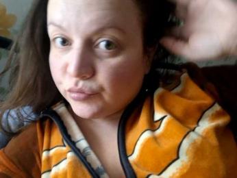 annetshik2013 webcam model stream image