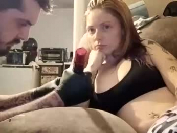 ashlynn5716 webcam chaturbate model stream image