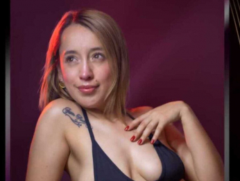 LunaDelire webcam livejasmin model stream image