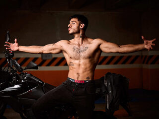 Ryann Clark webcam model stream image