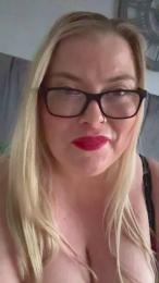 Holly_mae26 webcam model stream image