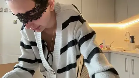 AvestanSole webcam model stream image