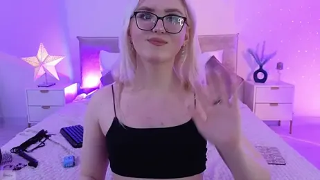 Jules_night webcam model stream image