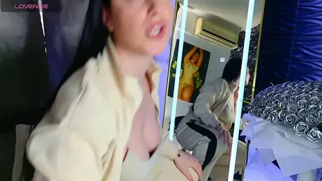 moniqque webcam stripchat model stream image
