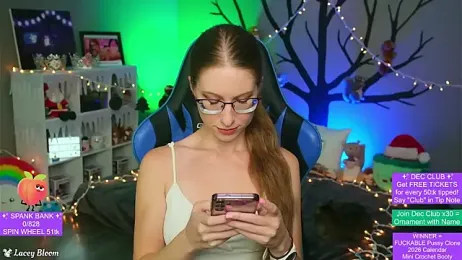 TheLaceyBloom webcam model stream image