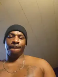 007Giovani webcam model stream image