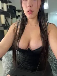 MiaJones21 webcam model stream image