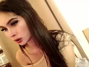 MissYanny_ webcam model stream image