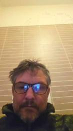 MisterDark42231 webcam model stream image