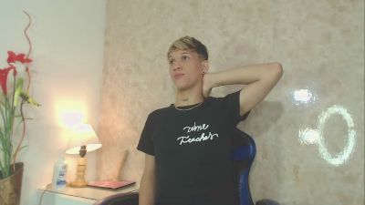 AustinPrice1 webcam model stream image