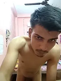 KaranSingh0m webcam model stream image