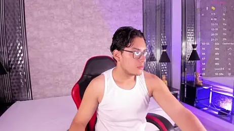 TheoHart_ webcam stripchat model stream image