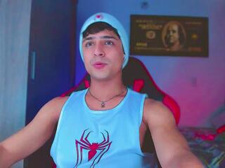 Rain Williams webcam flirt4free model stream image