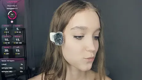 SerrenaAa webcam model stream image