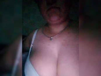 Mari-kis45 webcam model stream image